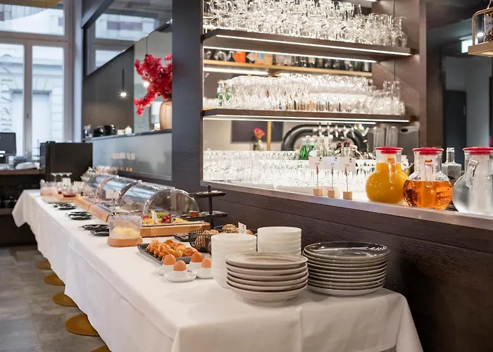 Bs Boutique Hotell 4*