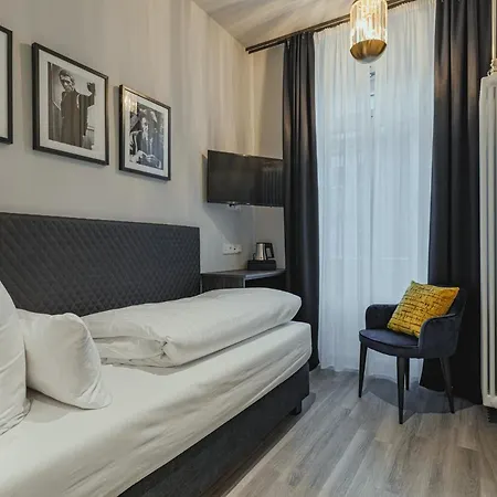 Bs Boutique 4* Heidelberg