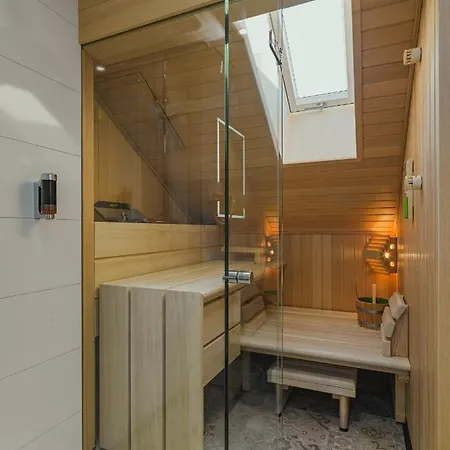 Hotel Bs Boutique 4*
