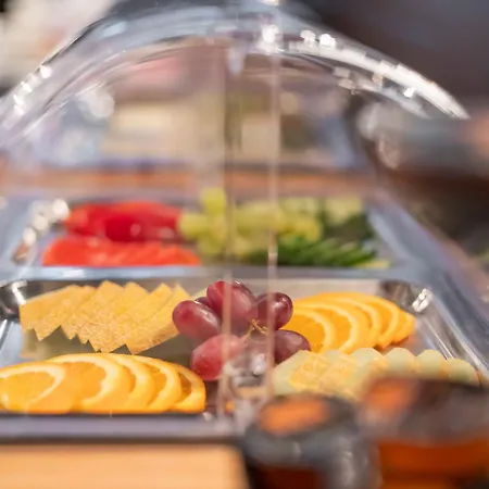 מלון Bs Boutique 4*