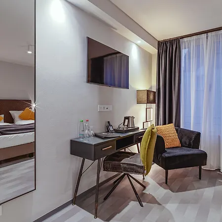 Hotel Bs Boutique 4*