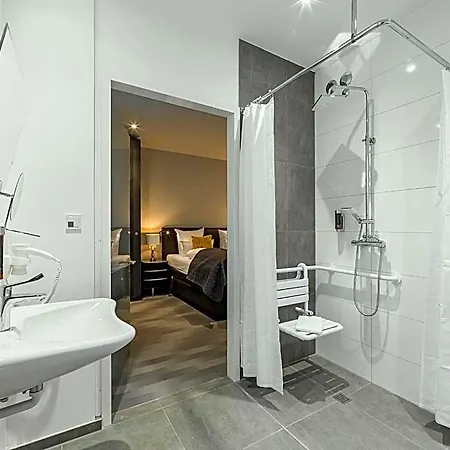 Bs Boutique Hotel 4*